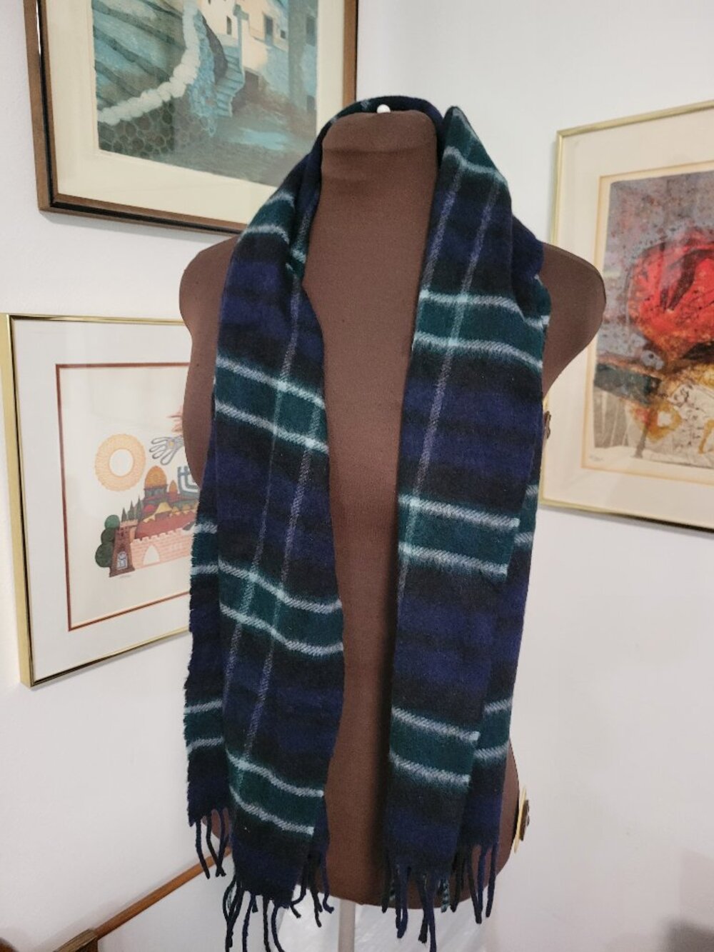 Vintage Unisex Scarf in 100% Cashmere by Balmoral of Scotland